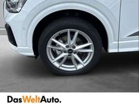 gebraucht Audi Q2 30 TDI admired