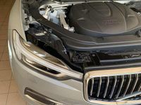 Gebraucht Volvo XC60 Inscription 190 PS (139 kW) 2018 Silber SUV