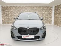 Gebraucht BMW 218 M Sport 136 PS (100 kW) 2023 Grau SUV