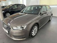 gebraucht Audi A3 Sportback 16 TDI *NAVI*PDC hinten*Multifunktionslenkr...