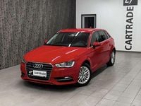 Gebraucht Audi A3 Ambiente 150 PS (110 kW) 2015 Rot Limousine