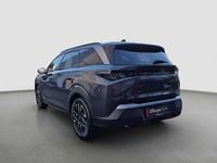 Neu Peugeot 5008 GT 145 PS (106 kW) 2025 Grau Limousine