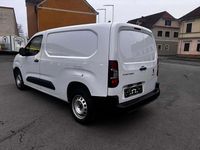 Gebraucht Peugeot Partner 102 PS (75 kW) 2023 Weiß Van / Kleinbus
