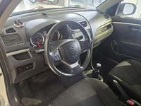 Gebraucht Suzuki Swift GL 94 PS (69 kW) 2011 Weiß Kleinwagen