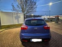 Gebraucht Kia Rio Active 75 PS (55 kW) 2012 Limousine