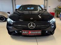 Gebraucht Mercedes A200 AMG 150 PS (110 kW) 2024 Schwarz Limousine