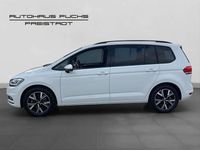 Gebraucht VW Touran Life 150 PS (110 kW) 2024 Weiß Van / Kleinbus