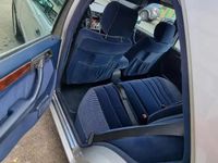 Gebraucht Mercedes E400 279 PS (205 kW) 1992 Silber