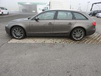 Gebraucht Audi A4 Comfort 136 PS (100 kW) 2013 Grau Kombi