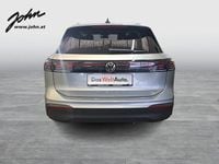 Neu VW Tiguan 130 PS (95 kW) 2026 Silber  metallic SUV