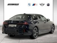Gebraucht BMW 550e M Sport 489 PS (359 kW) 2025 Schwarz Limousine