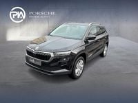 Neu Skoda Karoq Selection 150 PS (110 kW) 2026 Schwarz  metallicperleffektno SUV