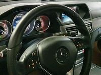 Gebraucht Mercedes E220 Avantgarde 170 PS (125 kW) 2015 Schwarz Limousine