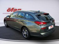 gebraucht Hyundai i30 CW 1.5 DPI i-Line