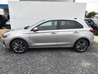Neu Hyundai i30 95 PS (69 kW) 2025 Silber sonderlackierung Limousine