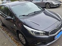 Gebraucht Kia Ceed Style 101 PS (74 kW) 2012 Kleinwagen
