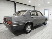 Gebraucht Alfa Romeo 90 128 PS (94 kW) 1985 Andere Limousine