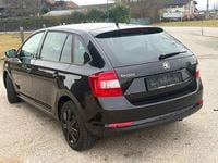 Gebraucht Skoda Rapid Ambition 86 PS (63 kW) 2015 Schwarz Kleinwagen