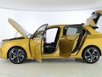 gebraucht Opel Astra Elegance 1.2T 130PS MT CAM/NAVI