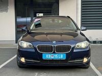 Gebraucht BMW 525 Sport Line 204 PS (150 kW) 2011 Blau Kombi