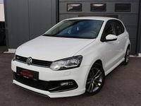 Gebraucht VW Polo Sportline 60 PS (44 kW) 2015 Weiß Limousine