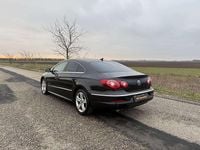 Gebraucht VW Passat R-line 140 PS (102 kW) 2011 Schwarz Limousine