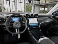 gebraucht Mercedes GLC200 AMG Line 4M Premium Pano DigiL 360° SHZ 167 kW ...