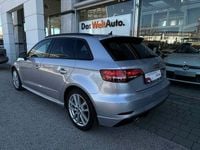 Gebraucht Audi A3 116 PS (85 kW) 2019 Silber  metallic Limousine