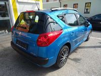 gebraucht Peugeot 207 Active 14 16V VTi