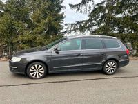 Gebraucht VW Passat 110 PS (80 kW) 2009 Braun Kombi