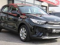 gebraucht Kia Stonic aus Hard - 84 PS und 28000 km