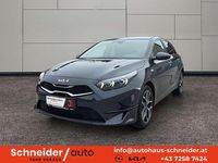 Neu Kia Ceed Silver 101 PS (74 kW) 2025 Grau Kleinwagen