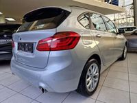 gebraucht BMW 218 d Automatik Aktive Geschw.regelung/Sportsitze/LED