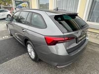 gebraucht Skoda Octavia Combi Essence TSI