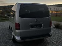 Gebraucht VW Multivan 140 PS (102 kW) 2012 Silber Van