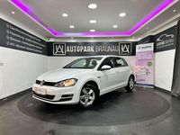 Gebraucht VW Golf LOUNGE 90 PS (66 kW) 2015 Weiß Limousine
