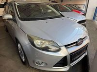 Gebraucht Ford Focus Titanium 95 PS (69 kW) 2011 Silber Limousine
