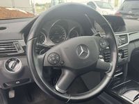 gebraucht Mercedes E350 Avantgarde 4MATIC CDI Aut. -TRAUMHAFTE AUSSTA...