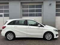 Gebraucht Mercedes B180 109 PS (80 kW) 2018 Weiß Van / Kleinbus