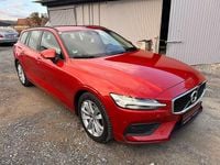 Gebraucht Volvo V60 Momentum 150 PS (110 kW) 2019 Rot Kombi