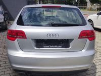 gebraucht Audi A3 A3 SB Attraction 1,6 TDI DPF S-tronic Attraction