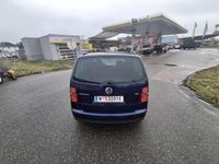 gebraucht VW Touran Conceptline 1,9 TDI DPF DSG