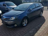 gebraucht Toyota Avensis 20 D-4D 125 DPF Comfort