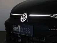 Gebraucht VW Golf VIII 150 PS (110 kW) 2025 Schwarz Limousine