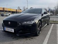 gebraucht Jaguar XE 20d R-Sport Aut.