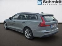 Gebraucht Volvo V60 Core 197 PS (144 kW) 2025 Grau Kombi