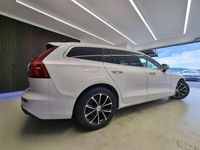 gebraucht Volvo V60 Momentum Pro Geartronic