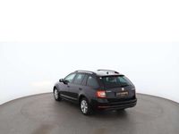 gebraucht Skoda Octavia Combi 1.6 TDI Ambition NAVI SITZHZG TEMP