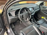 gebraucht Hyundai Tucson TUCSON2,0 CRDI 4WD Platin Aut. Platin