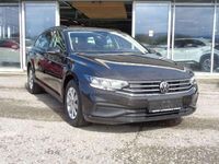 Gebraucht VW Passat 122 PS (89 kW) 2023 Schwarz Kombi